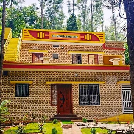 Sp Resort Inn Yercaud Bagian luar foto