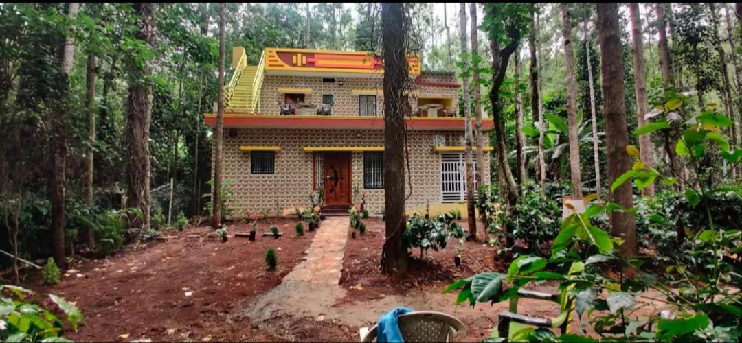 Sp Resort Inn Yercaud Bagian luar foto