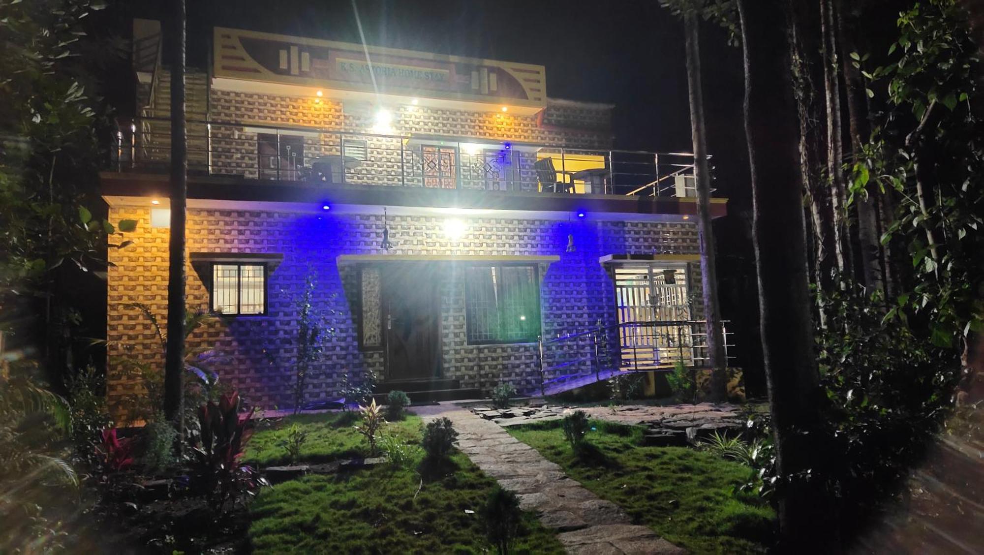 Sp Resort Inn Yercaud Bagian luar foto